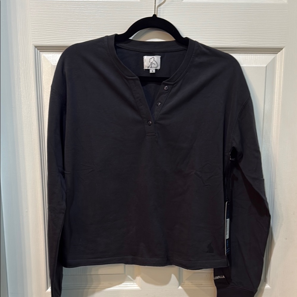 BNWT Kuwalla Black Henley Shirt size Small